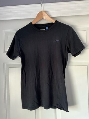Marc Jacobs Black Mouse Short Sleeve Crew T-Shirt with Subtle Logo